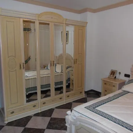 Casa Jose Romero